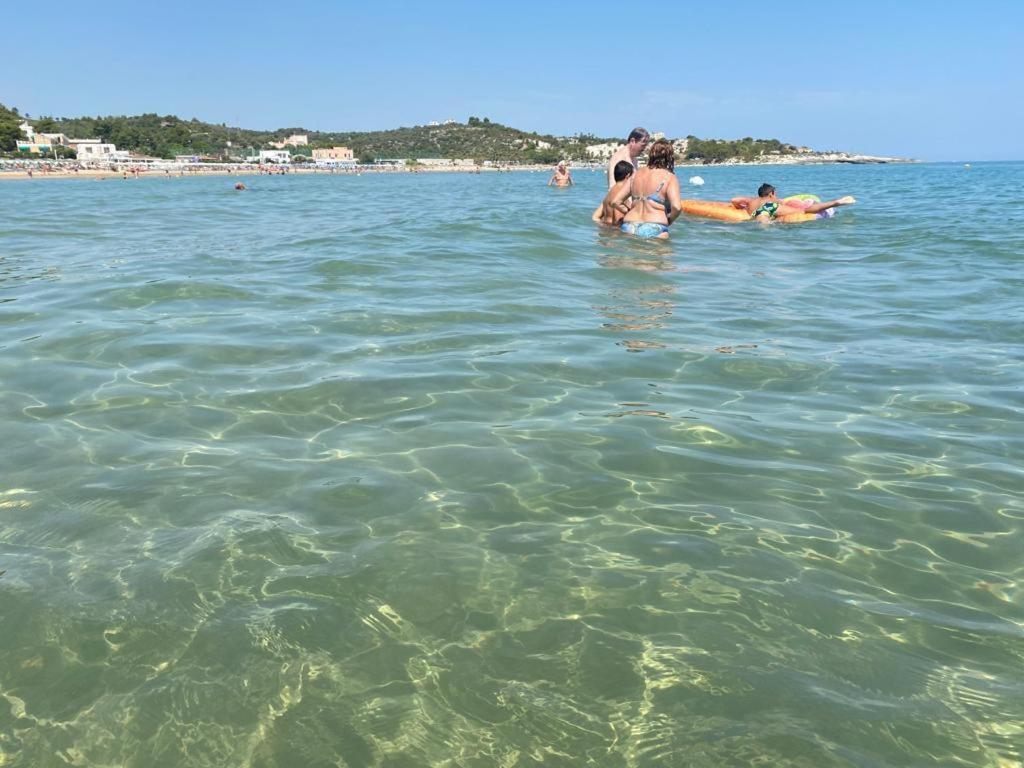Appartamenti Le Porte Del Gargano 비에스테 외부 사진